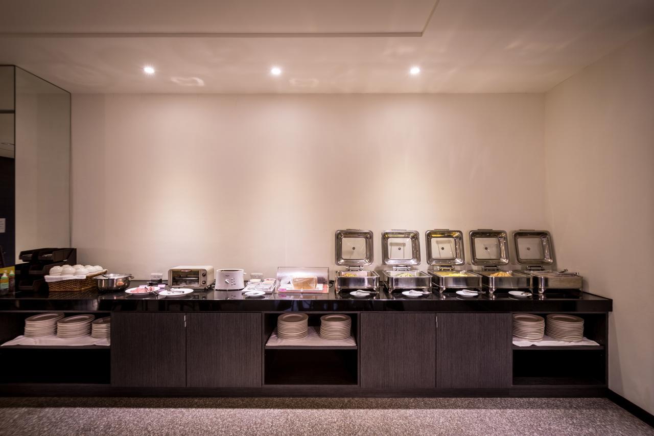 Yundu Business Hotel Mailiao Экстерьер фото