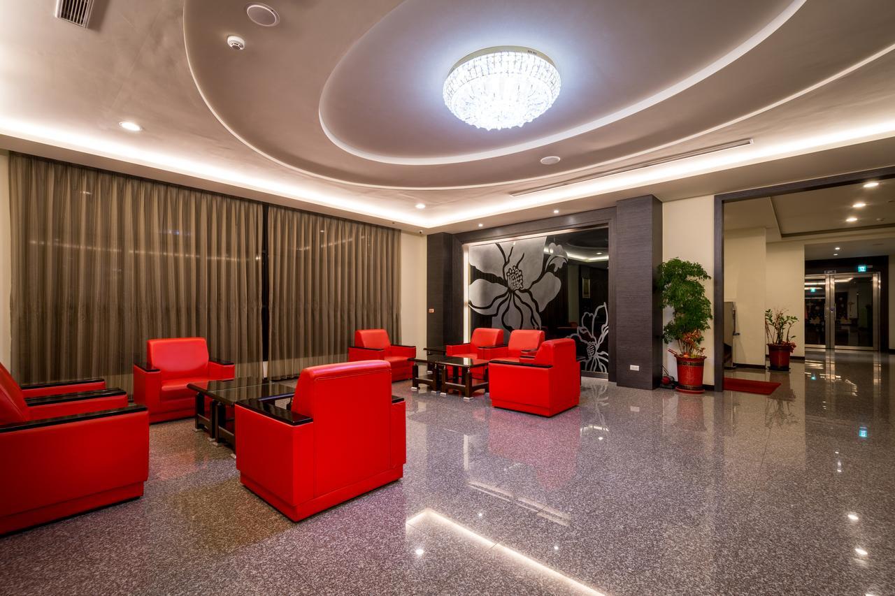 Yundu Business Hotel Mailiao Экстерьер фото