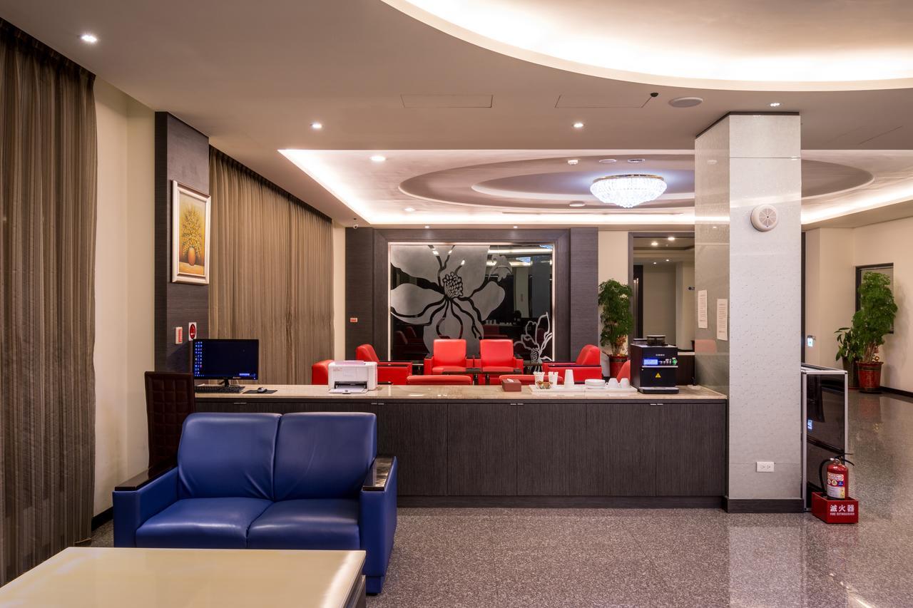 Yundu Business Hotel Mailiao Экстерьер фото