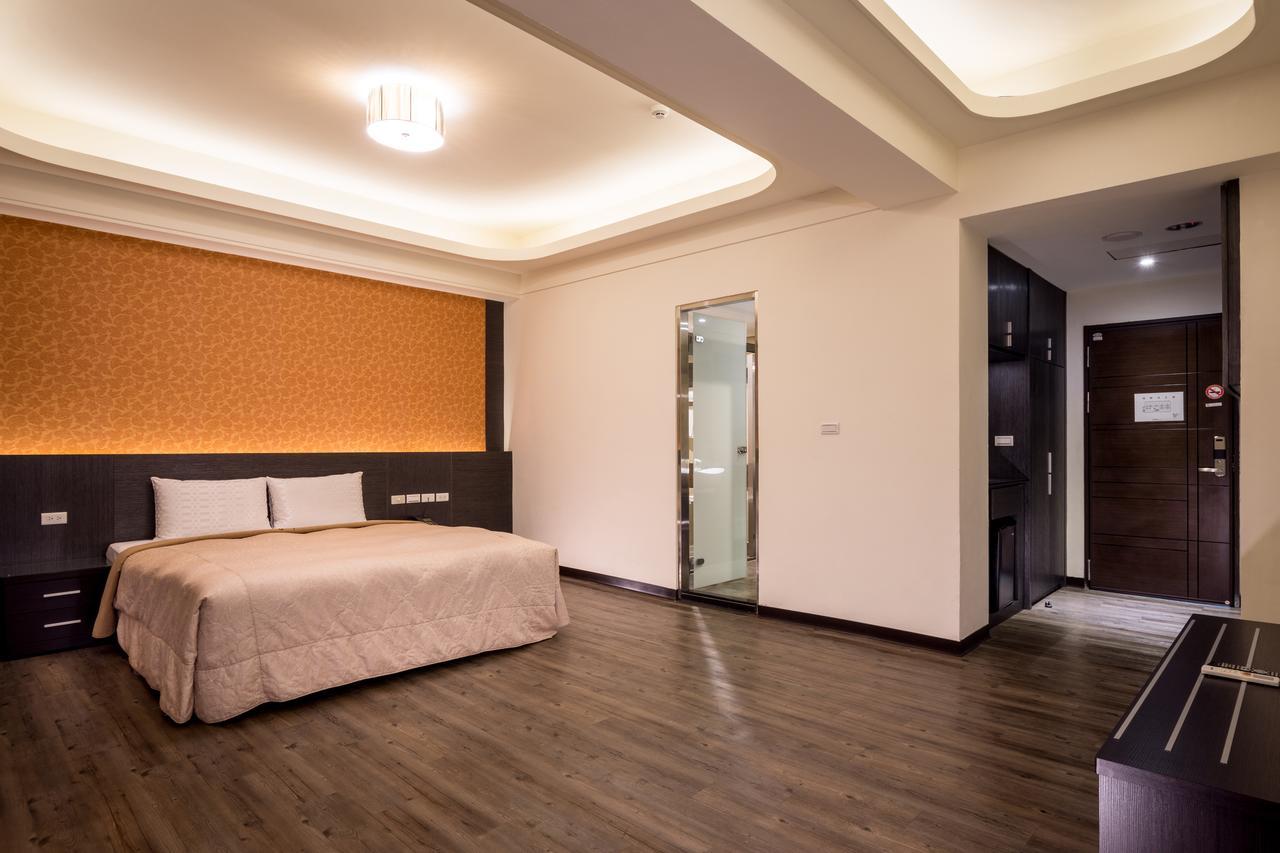 Yundu Business Hotel Mailiao Экстерьер фото